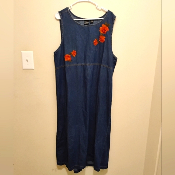 Erika Vintage Denim Maxi Dress With Embroidered Flowers Size 1X Rare - Picture 1 of 13